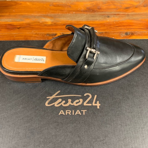 Ariat Two24 Jubilee Black NIB